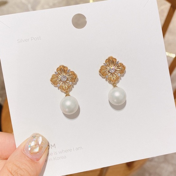 🔸2 for $15🔸Earrings - Picture 1 of 4